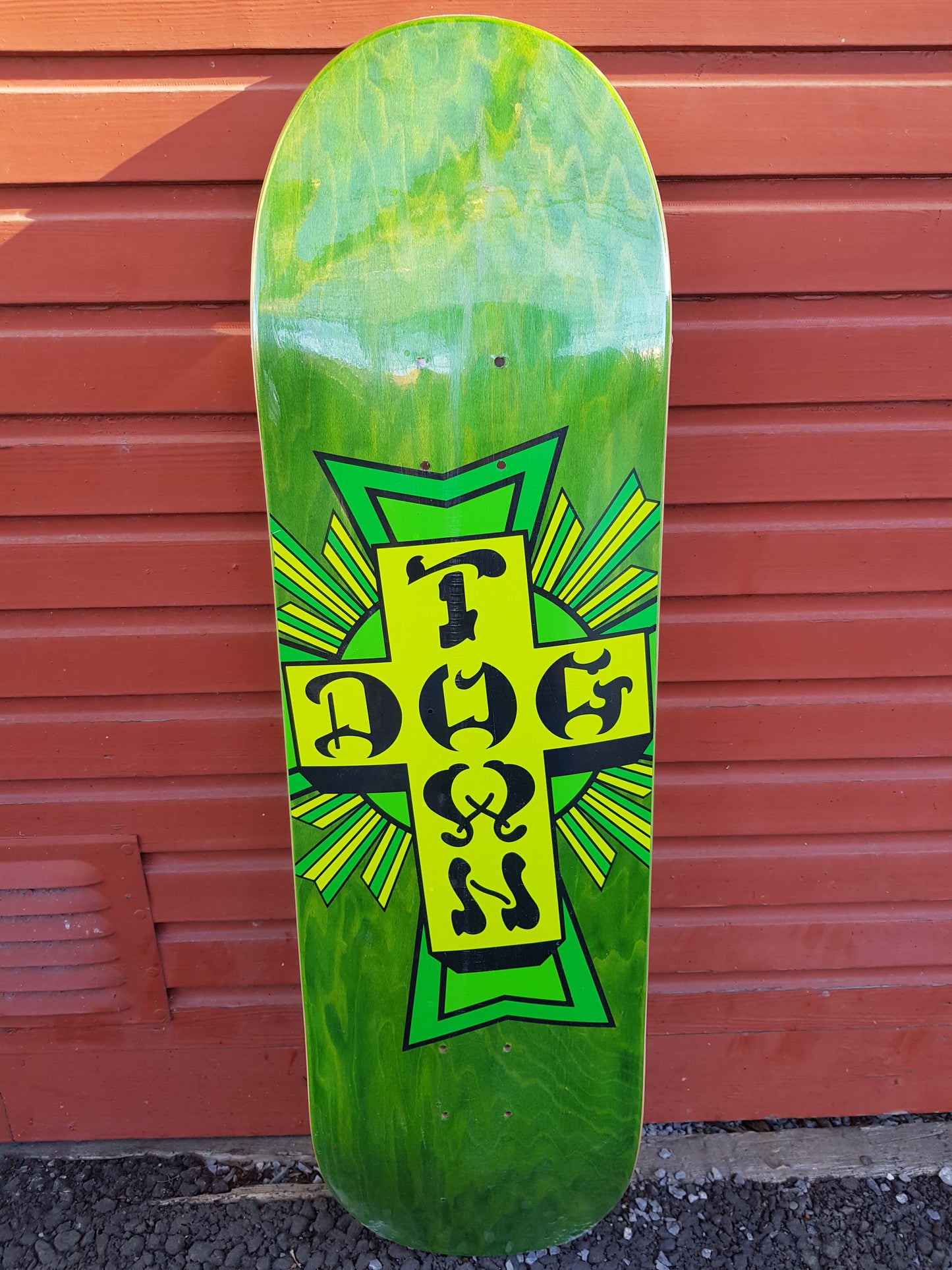 Dogtown Street Cross logo 8.75" grønn